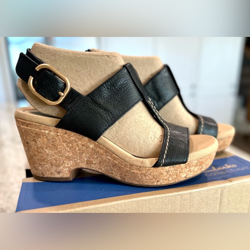 Clarks Collection Black Leather Cork Wedges "NEW" - Picture 2 of 16